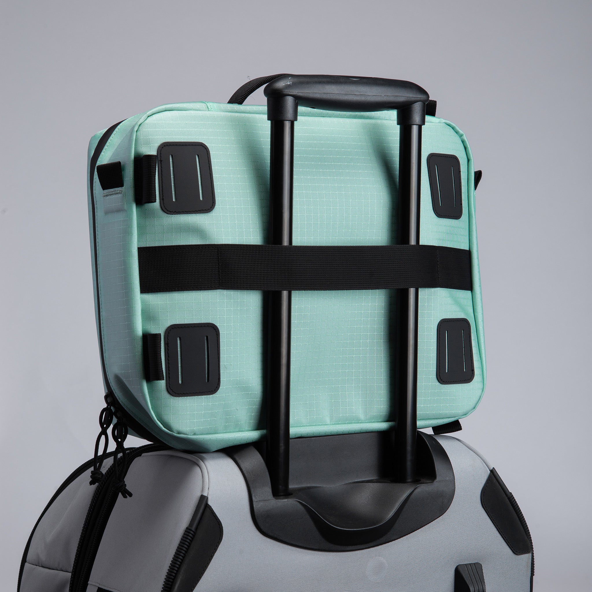 #color_mint green